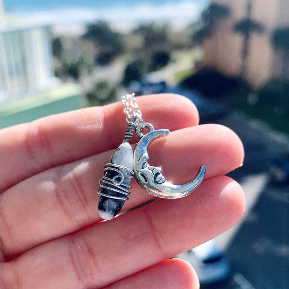 Moonstone Luna Crystal Necklace - Picture 3 of 6
